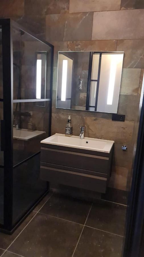 Vet - Bed & Breakfast Beek (Limburg)
